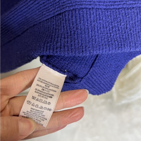 Women's Blue Sweater - Picture 4 of 6